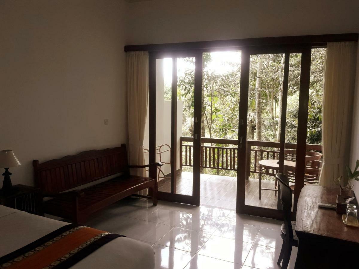 Ubud River Side House Hotel Buitenkant foto