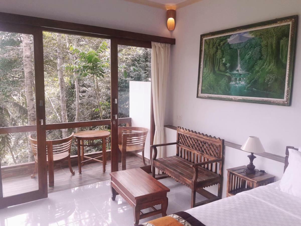 Ubud River Side House Hotel Buitenkant foto